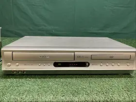 Okeb-12-047 Toshiba Sd-k220 Vcr/dvd Player No Remote Tested And Working