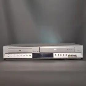 Sd-v383 Toshiba Dvd Player/vcr Recorder