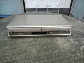 Toshiba Sd-v391 4 Head Hi Fi Stereo Vcr / Dvd Combo With Dts Works Great