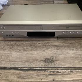 Toshiba Sd-v393su Vcr Vhs Dvd Combo Player Recorder No Remote