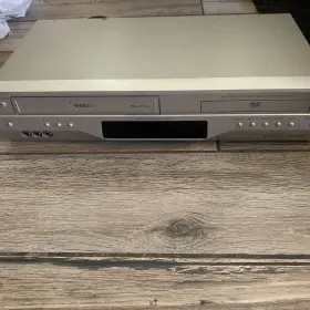 Sd-v393su Toshiba Vcr Vhs Dvd Combo Player Recorder No Remote