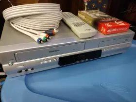 Sd-v394 Toshiba Dvd/vcr Combo Player Vhs Vcr With Remote Tested Working Hookups Sd-v394 Toshiba Dvd/vcr Combo Player Vhs Vcr With Remote Tested Working Hookups
