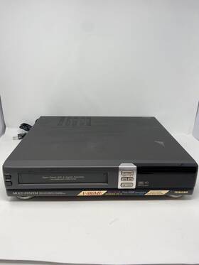 Toshiba V-880me Vintage Rare Vhs Video Cassette Recorder Made In Japan Read