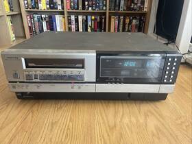Toshiba V-9500t Betamax Video Cassette Recorder Powers On Not Tested