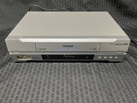 Toshiba V-e60 Vcr Player 6-head Hi-fi Stereo With Remote - Tested European Model