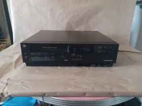 V-m403 Toshiba Rare Vintage Betamax Video Cassette Recorder. Model No. Read Desc