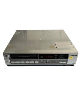 Toshiba V-m412 Vintage Beta Video Cassette Recorder 1984 Powers On Untested