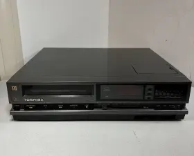 V-m521 Toshiba Betamax Video Cassette Recorder - As-is For Parts Only