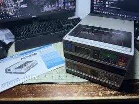 V-xt7 Toshiba Portable Betamax Video Recorder Vcr For Parts