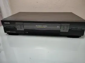 W-602c Toshiba 4 Head Vcr Hi-fi Stereo Pro Drum Vhs Player - No Remote Tested