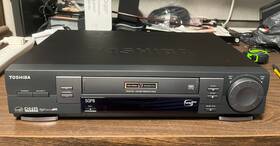 Toshiba W-708 Vcr With Remote Manual Free Movie Very Nice Clean