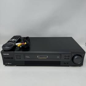 Toshiba W-727 4 Head Hi-fi Vcr Vhs Player Recorder Remote Av Cables - Tested