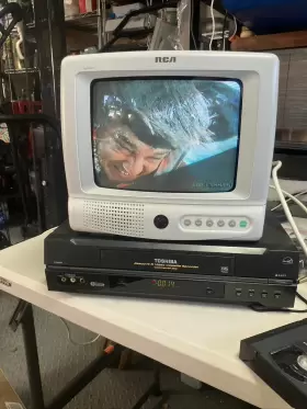 W522cg Toshiba Vcr W-522 No Remote Tested Working Well