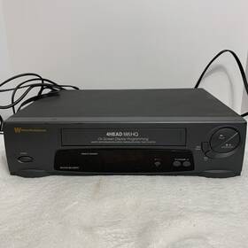 Westinghouse Wvcr786 White Vcr Cassette Recorder Wvcr-786- No Remote With 2 Vhs Tapes