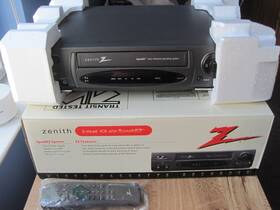Zenith 044642313500 Barely Used In Open Original Brandsmart Box Vrc210 2 Head With Speak E-z