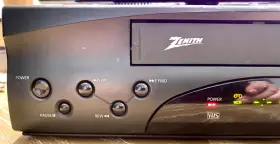 4126 Zenith Vcr Hi-fi Stereo Vhs Player Plus Model Vr Tested