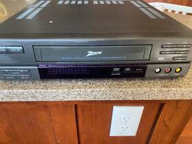 Zenith 4232hf Vcr Player Vrl Black Lightly Used