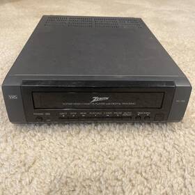Zenith Vcp300 Vcr - Ac/dc Tested Works No Remote Dc Power Adapter