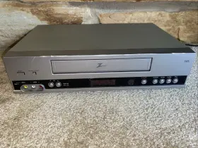 Vcs342 Zenith Vhs Vcr Player No Remote Works Excellent