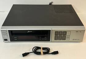 Zenith Vr1860 Vintage 4 Head Video Recorder Vcr Model - No Remote Tested/works