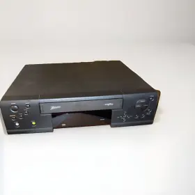 Vr4156 Zenith Vcr Plus 4-head Video Cassette Recorder Remote Included
