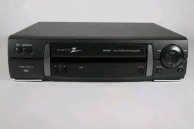 Vrb-422 Zenith Vrb422 Vhs Vcr 4 Head Player/recorder - Tested And Working No Remote
