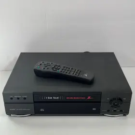 Vrc421 Zenith Hi-fi Speak Easy Stereo Vcr 4-head Vhs Player W Remote / Has Power
