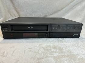 Zenith Vre150 Vcr Vhs Player Recorder/working No Remote