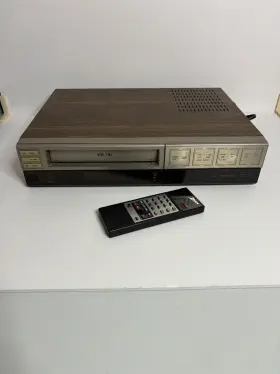 Vre155 Zenith Vintage Vhs Player Model With Remote - Tested And Working