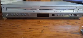 X8v442 Zenith Dvr/vcr Combo