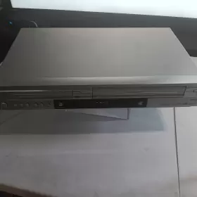 Xbv443 Zenith Dvd/vcr Combo Player Vhs Player/recorder Tested Working Read