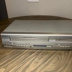 Sylvania SRDD495 Vcr Dvd Combo Player Tested Working Cleaned No Remote Used. Price: $49.99.