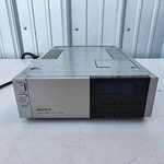 Vintage Sony TT-2000 Programmable Betamax Portable Tuner Timer Unit Used. Price: $119.99.