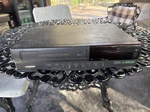 Samsung VR5604 Vcr Special Effects Head Digital Auto Tracking Vhs Hq No Remote Used. Price: $30.00.