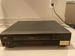 Jvc Vcr Vhs HR-DX42U Head Video Cassette Player/ Recorder For Parts/repair. Price: $13.60.