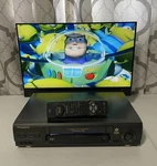 See Video Panasonic Blue Line PV-V4600 Vhs Vcr Player Head Hi-fi W/ Remote Used. Price: $102.00.