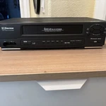 Emerson EWV601 Vcr Vhs 19 Micron 4-HEAD Hi-fi Stereo Looks/works Good No Remote Used. Price: $32.50.