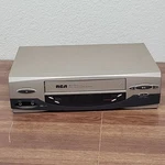 Rca VR546 Vcr 4-HEAD Mono Vhs Tape Player Accusearch Remote For. Price: $18.48.