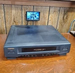 Toshiba M-632 Vcr Vhs Player No Remote Av Cables Tested Works Used. Price: $47.95.