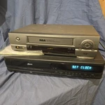 Rca VR55 Zenith VRJ415 Vcr Vhs Player *for Repair Parts Has Issues. Price: $24.95.