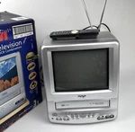 Rca 9" Color Gaming Tv/vcr Combo Vhs Retro Crt T09085 26/32 Micron W/ Remote Used. Price: $499.00.
