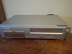 Emerson EWD2202 Vcr Recorder Dvd Combo Hi-fi 4 Head Video Used. Price: $79.99.