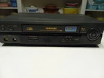 Samsung VR8060 Vcr Vhs Hq 4 Head Hi-fi No Remote, Tested Used. Price: $39.99.
