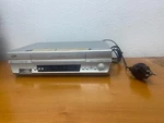 Jvc HR-J4020UM 4HEAD High Quality Vcr S-vhs Without Remote Used. Price: $100.00.