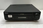 Sony SLV-620HF Vcr For Parts/repair. Price: $36.99.