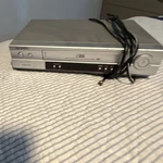 Samsung VR8501 Vcr Vhs Player Silver Composite Rca Rf Playback Used. Price: $45.00.