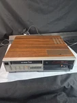 Vintage Quasar Model VH5235WW Vcr Turns ,, No More Further Testing.. For. Price: $50.00.