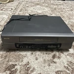 Sanyo Vhs Player VHR-H518 Video 4 Head Hi Fi Used. Price: $36.00.