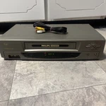 Philips Magnavox VRA633AT21 Vhs Vcr Hq 4-HEAD Video Cassette Recorder Tested Used. Price: $59.00.