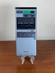 Original Sony Betamax RMT-211 Remote Control For Cassette Video Recorder Usato. Price: $41.07.